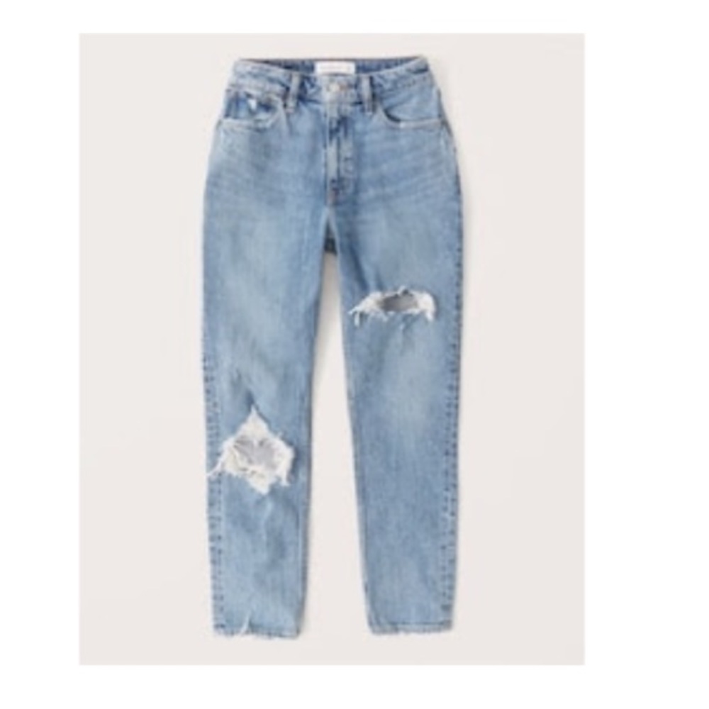 Abercrombie curve love  distressed jeans